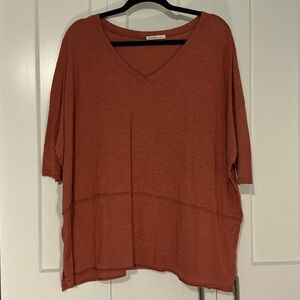 V-Neck 3/4 Sleeve Oversized Top in Rust